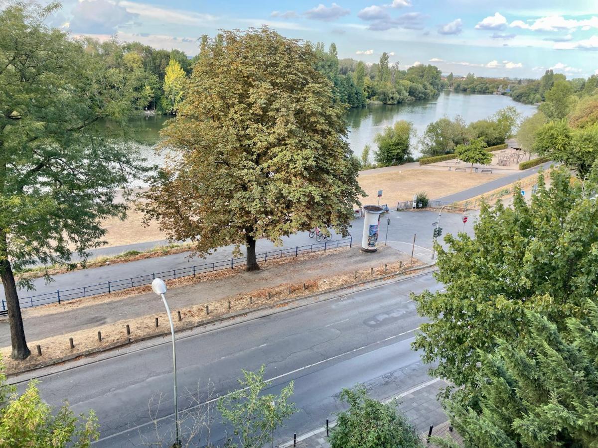 River Main I Taunus View I Workplace I Kitchen Оффенбах Экстерьер фото